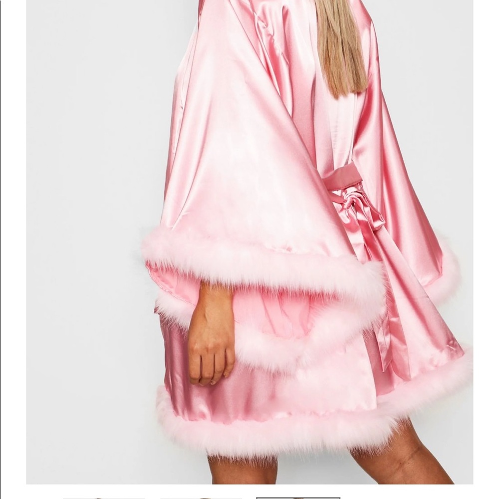 NWT BOOHOO Robe - Picture 3 of 6